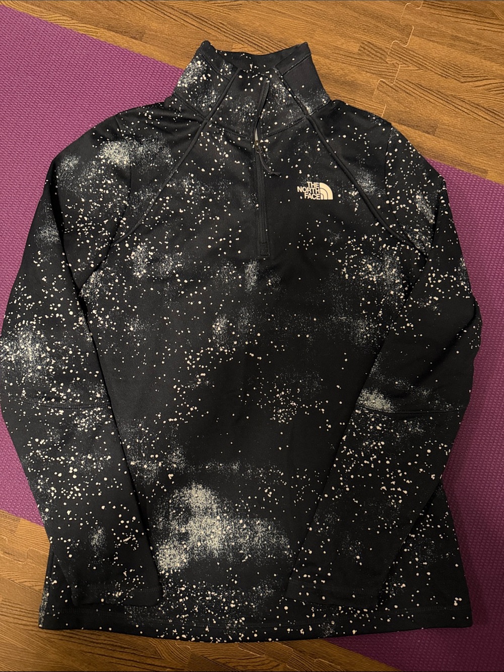 The North Face Black Star-Splatter 1/4 Zip Pullover